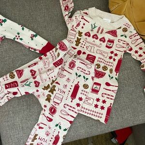 3T hanna andersson Christmas pajamas